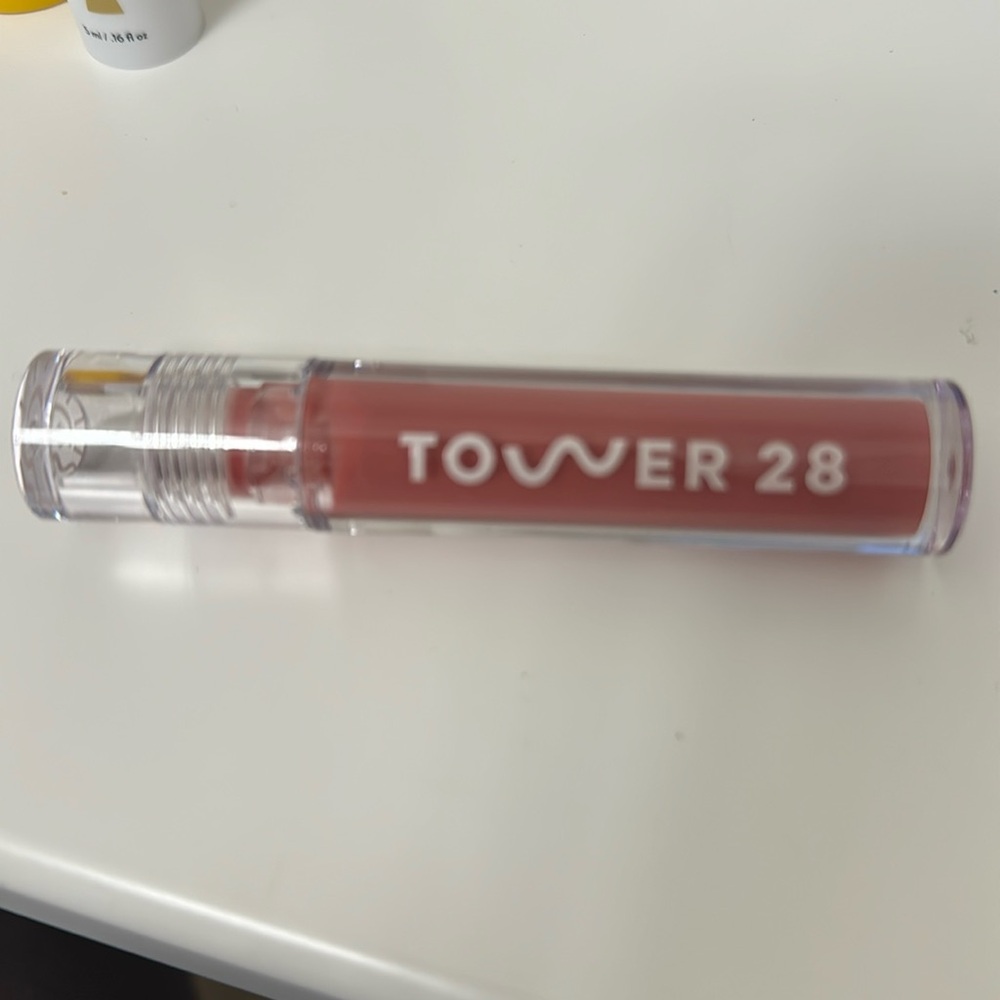 Tower 28 lip jelly